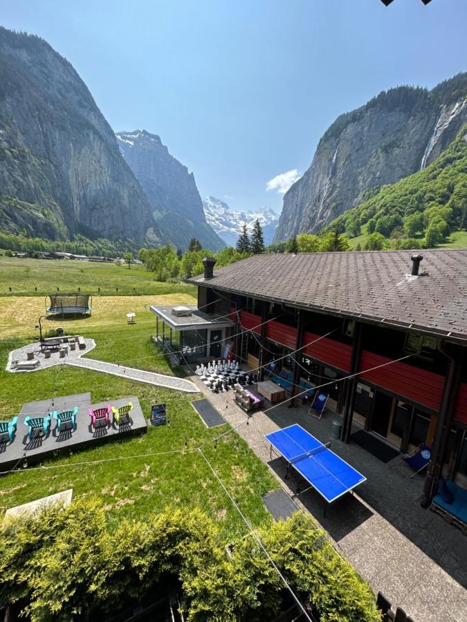 Alpine Base Hostel - Adults Only Lauterbrunnen Exterior photo