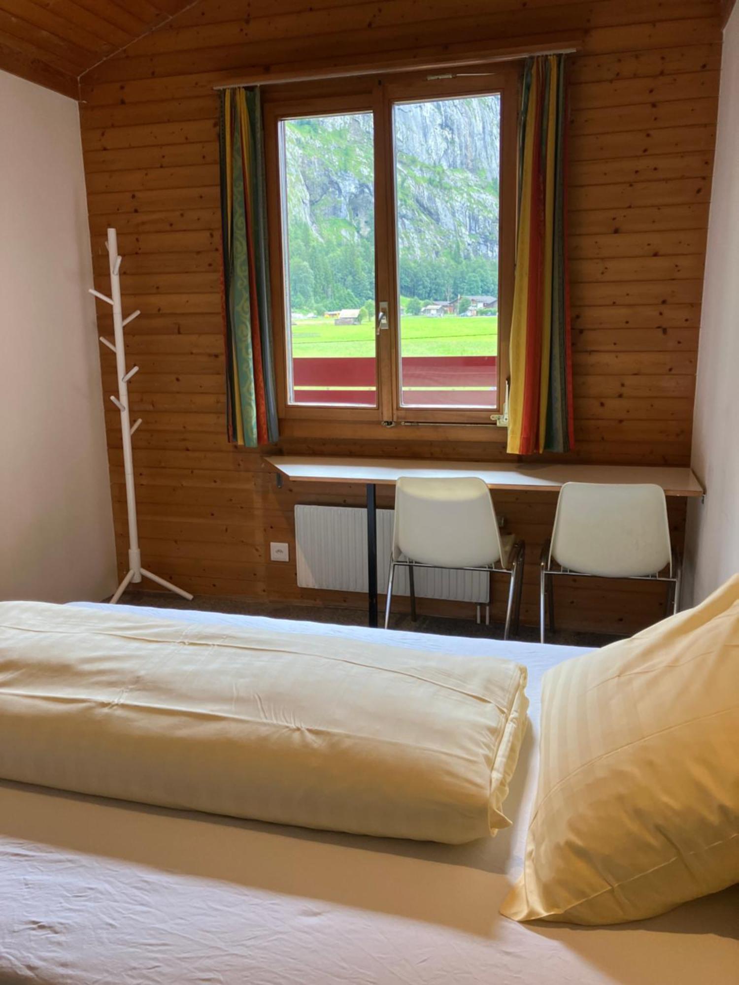 Alpine Base Hostel - Adults Only Lauterbrunnen Exterior photo